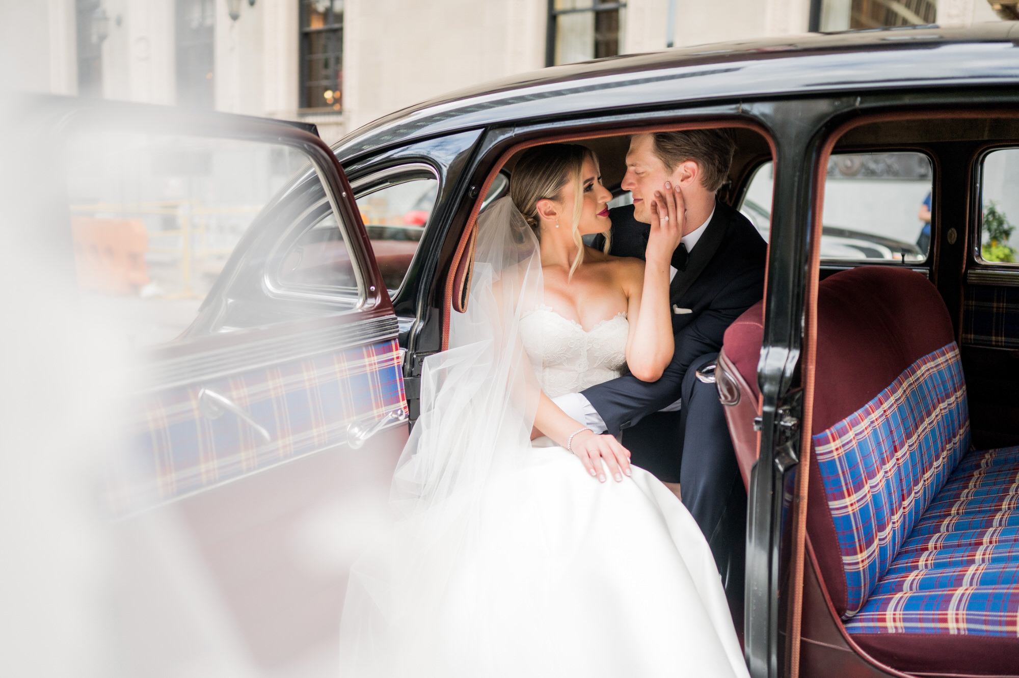 classic car wedding photo pittsburgh • Portfolio
