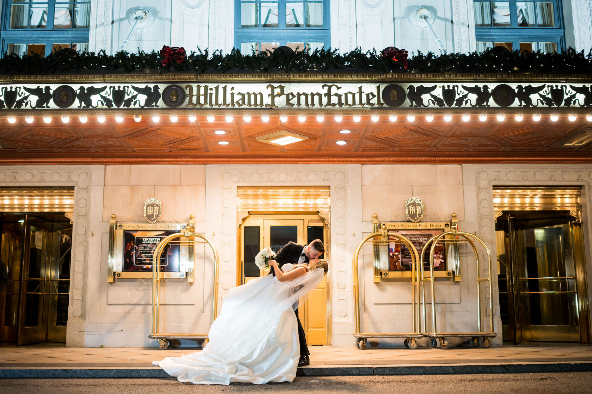 omni william penn hotel recommended wedding photogrpaher • Portfolio