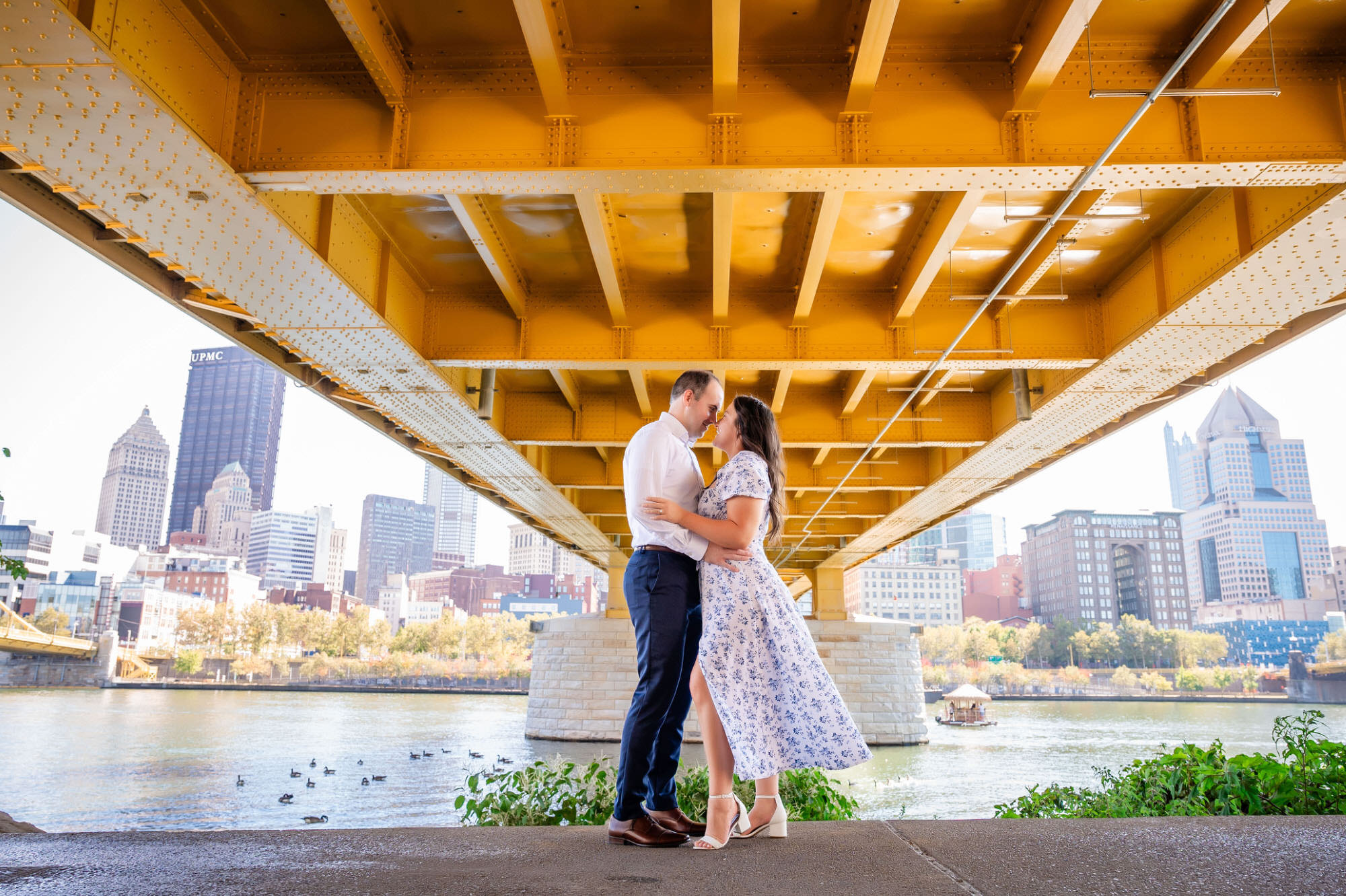 yellow bridge engagement picture pittsburgh rivers • Engagements