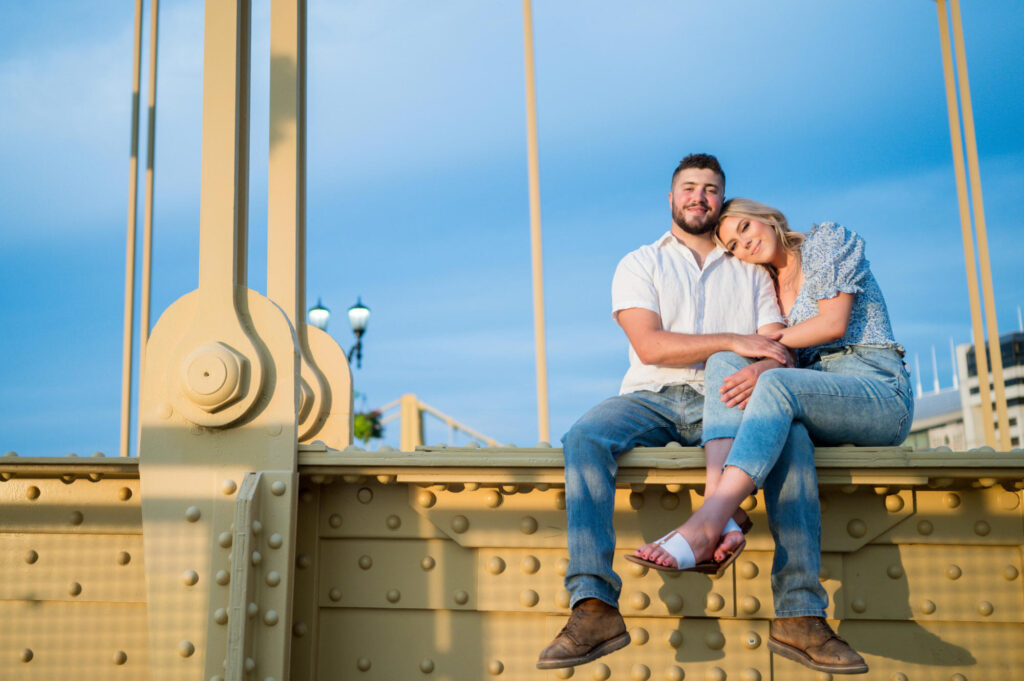 engagement photos on pittsburgh bridges • Five Popular and Perfect Places to Photograph Pittsburgh Couples