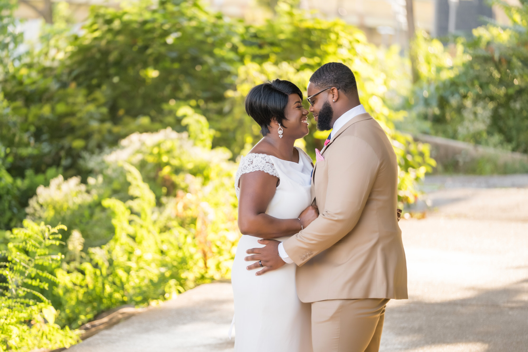 small pittsburgh elopement photography • Small Weddings