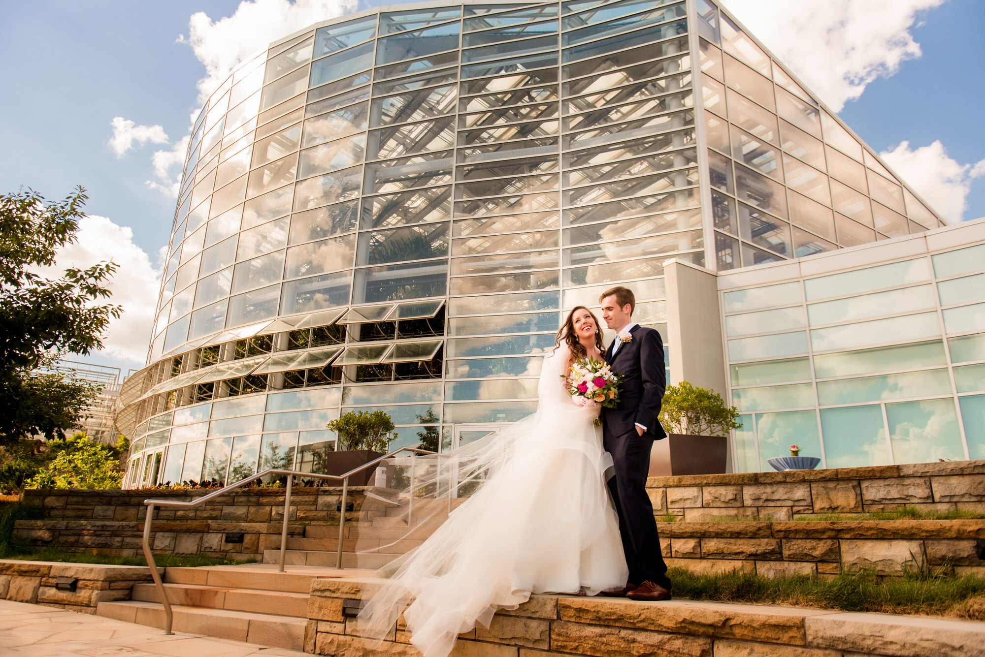 married couple outside phipps conservatory pittsburgh • Portfolio