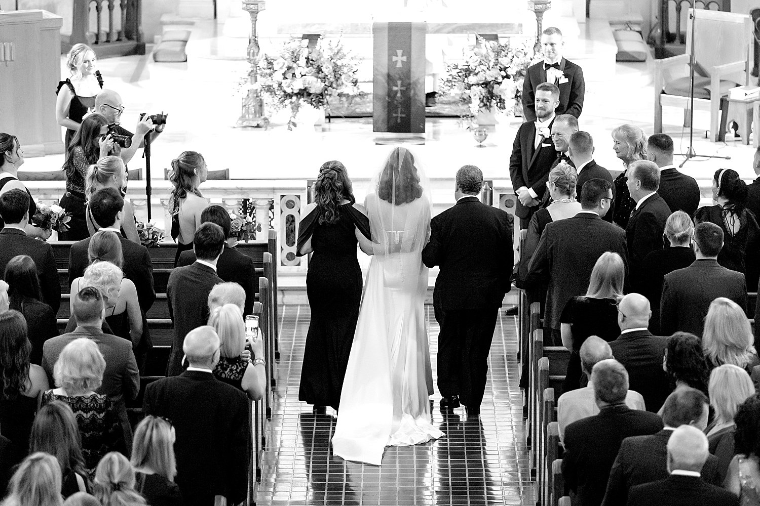 bride walking down aisle at st rosalia church greenfield pittsburgh • Love at First Sight: Wedding at the Omni William Penn and St Rosalia Church