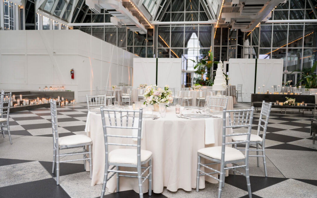 PPG Wintergarden Weddings: Modern Glass-Walled Pittsburgh Receptions You’ll Love!